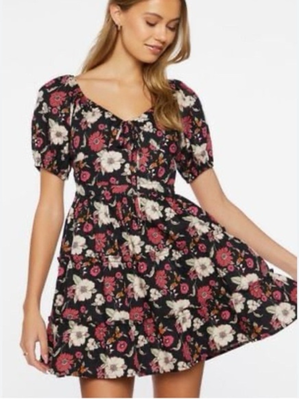 Forever 21 Black Floral Short Sleeve Smock Dress - Women